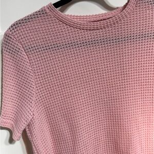 Elegant Pink Textured Short Sleeve Top